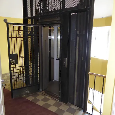 Apartment Viru *